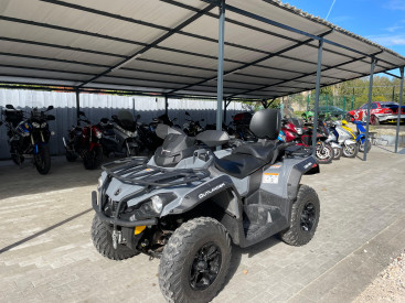 Can-Am Outlander Max 570 